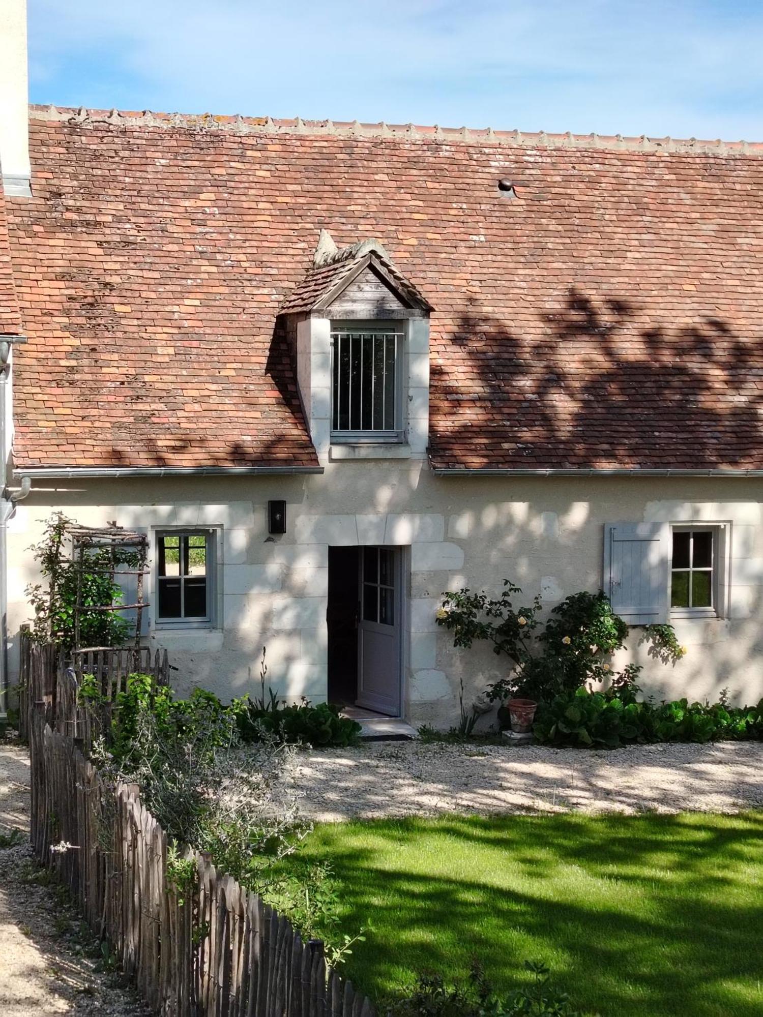 Le Puits Renaissance - Gites De Caractere Et Piscine Chauffee Chambourg-sur-Indre Exteriör bild